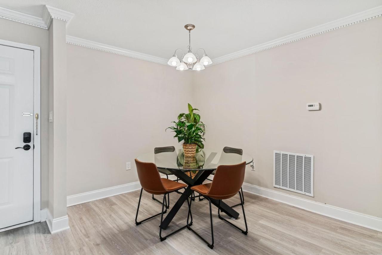 M1 - Private And Serene 1Bdr 1Ba Ensuite Shared Room แอตแลนตา ภายนอก รูปภาพ